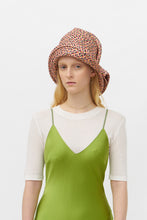 Load image into Gallery viewer, DELFINA BISCUIT HAT