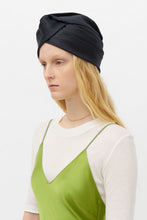 Load image into Gallery viewer, GENOVEFFA BLACK TURBAN