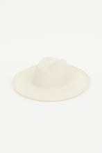 Load image into Gallery viewer, LARK WHITE HAT