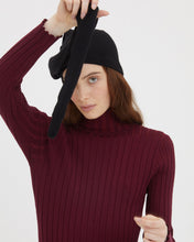 Load image into Gallery viewer, ATENA BLACK CASHMERE HAT